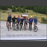L'quipe de vainqueurs sur la ligne de dpart